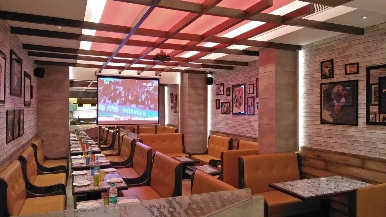 Ab Clarks Inn Jalandhar Esterno foto