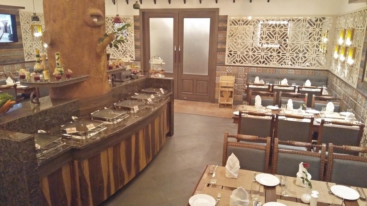 Ab Clarks Inn Jalandhar Esterno foto