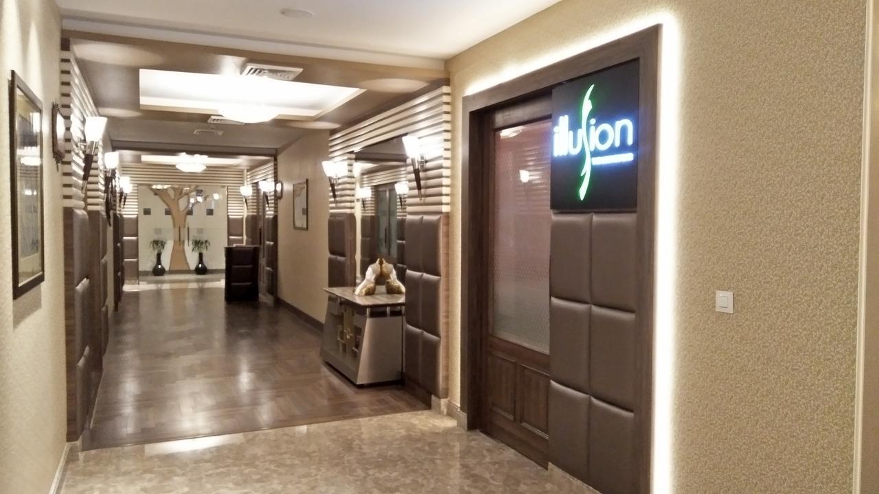 Ab Clarks Inn Jalandhar Esterno foto